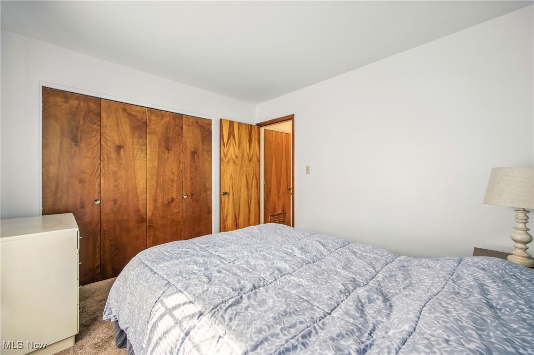 1356 Pembrooke Drive #A, Salem, Ohio image 27