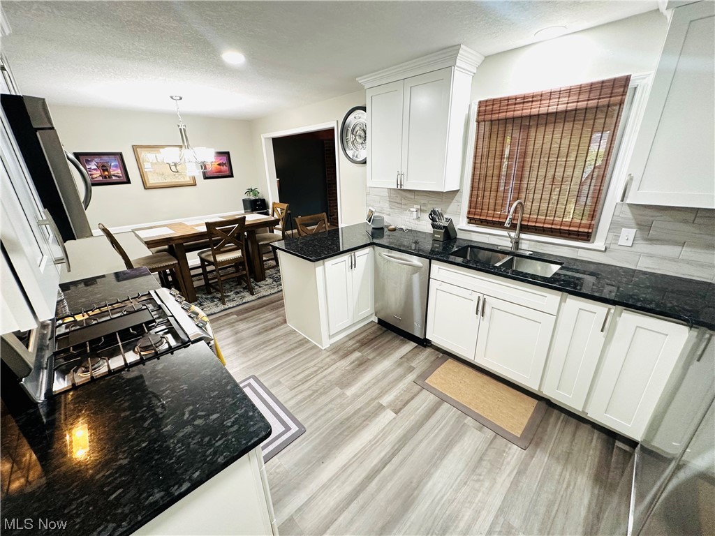 Applewood Acres - Residential