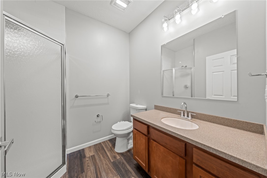 Residence on the Green - Residential