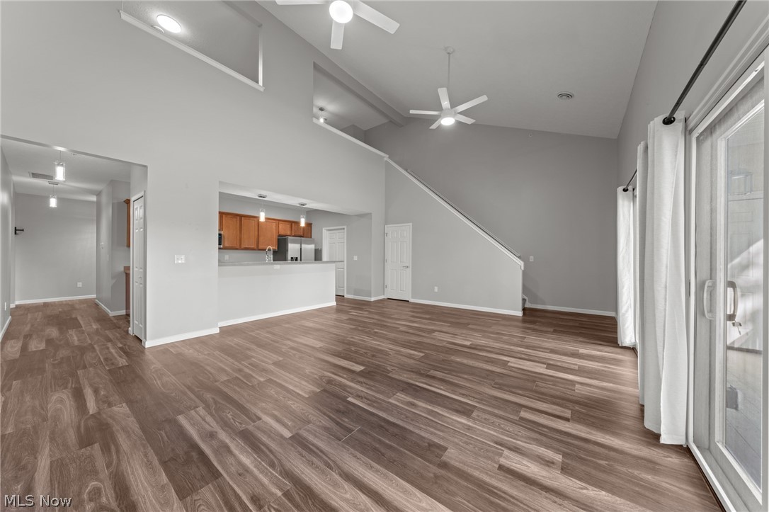 Residence on the Green - Residential