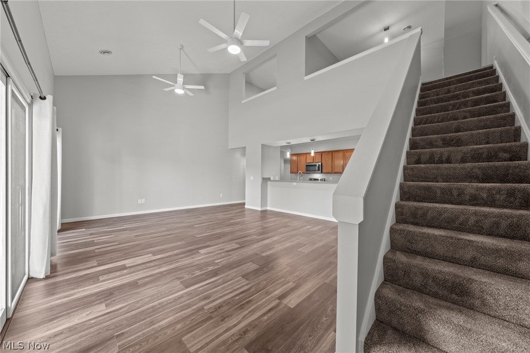 Residence on the Green - Residential