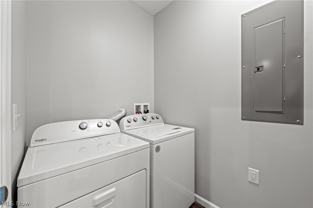 Residence on the Green - Residential