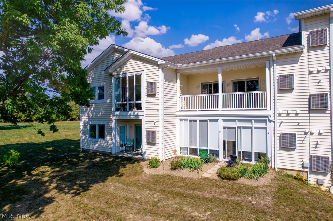 Residence on the Green - Residential