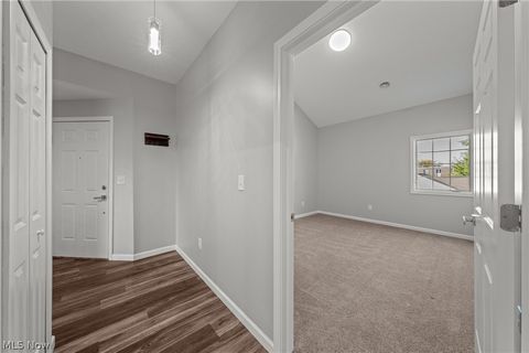 Tiny photo for 5547 Beavercrest Drive #211, Lorain, OH 44053 (MLS # 5190574)