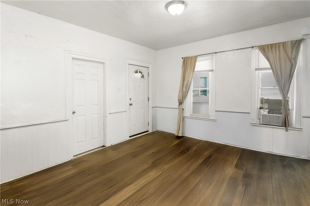Voris - Residential
