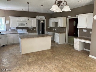 17735 Olive Avenue, Lake Milton, Ohio image 5