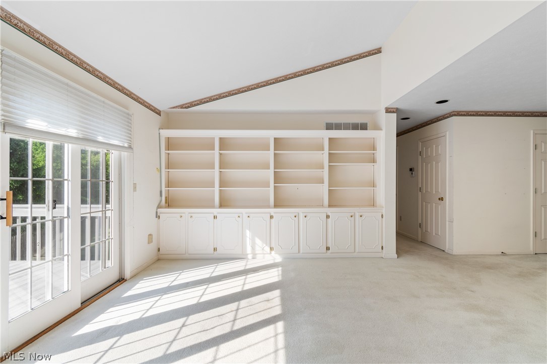 Nantucket Row - Residential