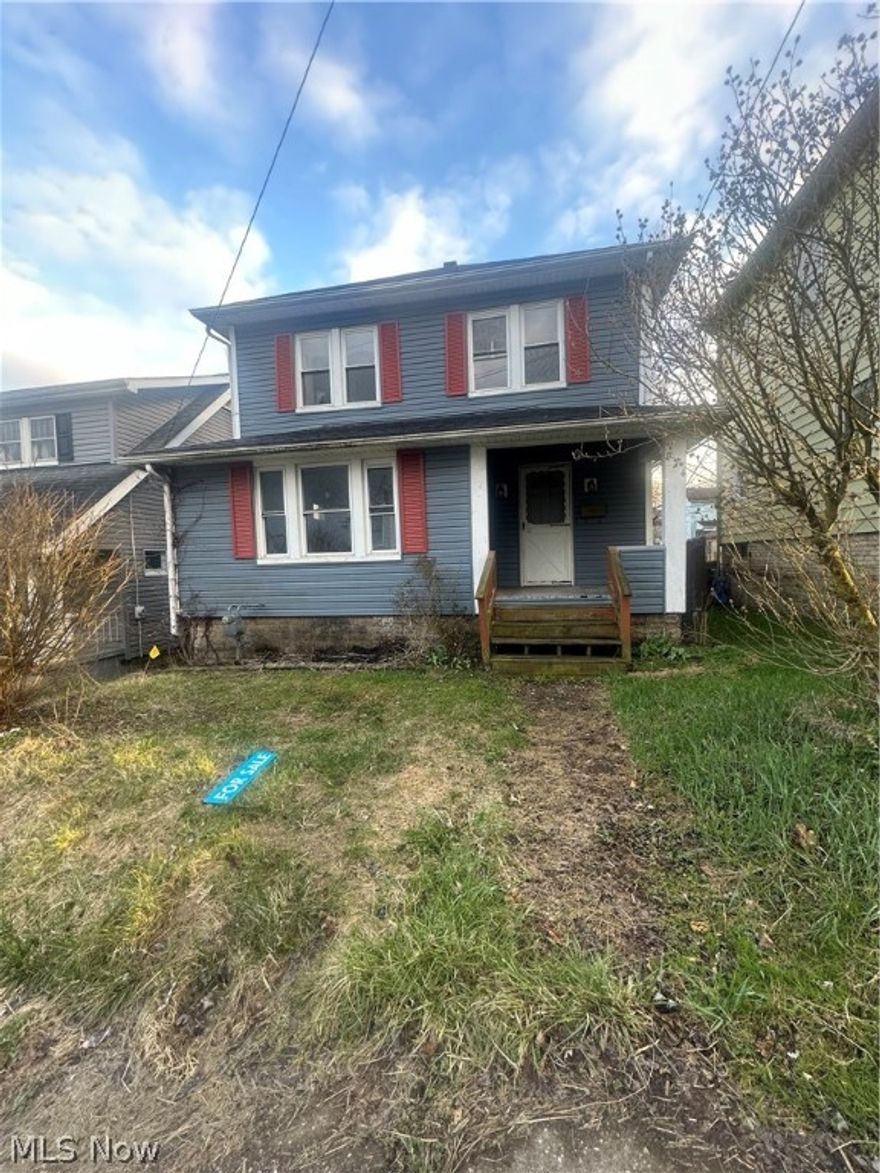 INVESTORS WANTED!! 3 BR/ 1 BA home with attached garage.