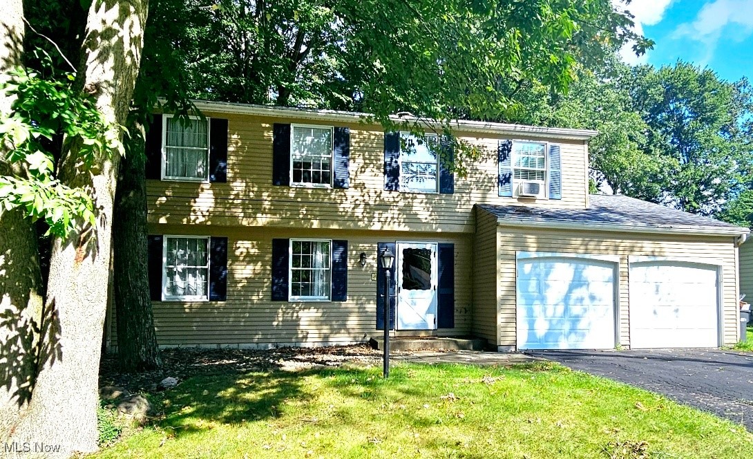 7771 Glen Oaks Drive NE