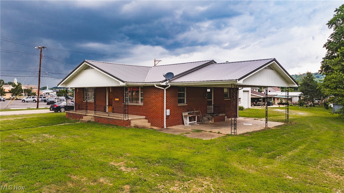 Prime opportunity in the heart of Belpre! This versatile property at 1722 Washington Blvd offers outstanding visibility and access along one of the city’s most traveled commercial corridors. Zoned C-2 (General Commercial), the possibilities here are vast—ideal for office space, boutique retail, service-based business, or even a live/work setup.
The home itself provides a comfortable and functional space, featuring multiple rooms that can be adapted for residential or commercial use. Whether you're looking to establish a professional office, salon, or specialty shop, the layout allows for seamless customization.
Adding to the property's appeal is a 36’ x 30’ detached garage, perfect for workshop space, equipment storage, or potential conversion to an auxiliary business area. Ample off-street parking adds convenience for clients or customers.
Situated just minutes from Parkersburg and with easy access to major routes, this property is a rare chance to own commercial real estate with flexible utility and excellent location in growing Belpre, Ohio. Bring your vision—this one has the location, zoning, and space to make it happen!