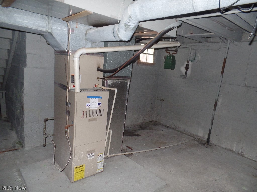 Threshers Add - Residential