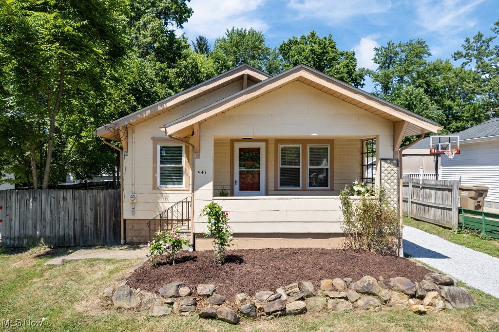 Charming Updated Home in the Heart of Cuyahoga Falls!
Welcome to this beautifully updated 2-bedroom, 1-bathroom gem located in the desirable Cuyahoga Falls area! Step inside and you’ll immediately notice the fresh, modern feel thanks to all-new flooring—luxury vinyl plank throughout the main living areas and plush new carpet in the bedrooms.
The kitchen is a standout feature with its stylish granite countertops and updated finishes, perfect for cooking or entertaining. The bathroom has also been recently renovated, offering a clean and contemporary look.
Outside, you’ll love the spacious, fully fenced backyard—ideal for relaxing evenings under the stars. A detached garage adds extra convenience and storage. Major updates include a roof that’s only 3 years old and a newer hot water tank, giving you peace of mind for years to come.
This home blends charm, functionality, and updates in all the right places. Don’t miss your chance to make it yours!
