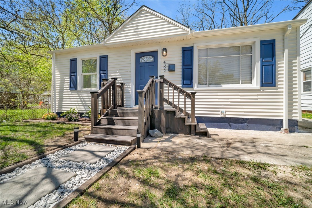 4392 E 144th Street, Cleveland, Ohio image 2