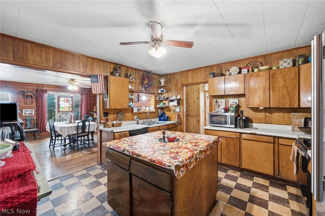 31828 Chestnut Ridge Road