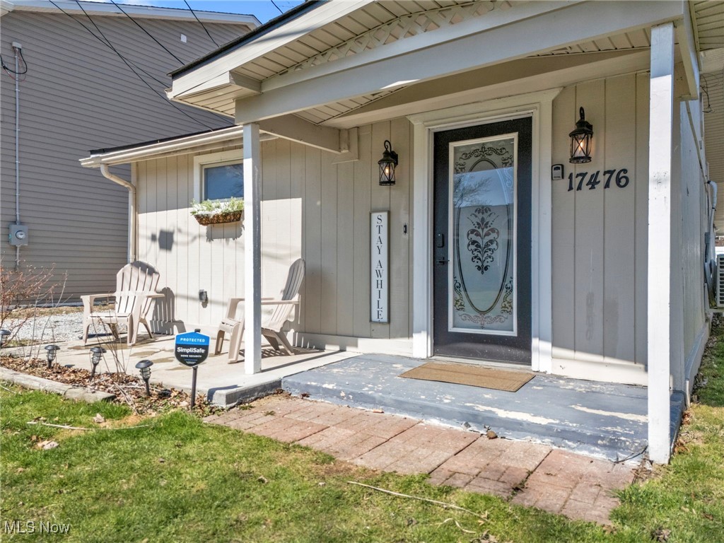 17476 Olive Ave, Lake Milton, Ohio image 1