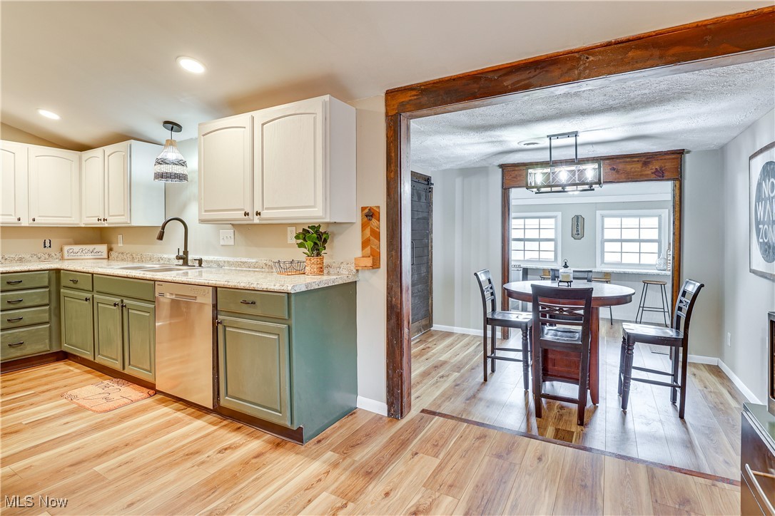 17476 Olive Ave, Lake Milton, Ohio image 13
