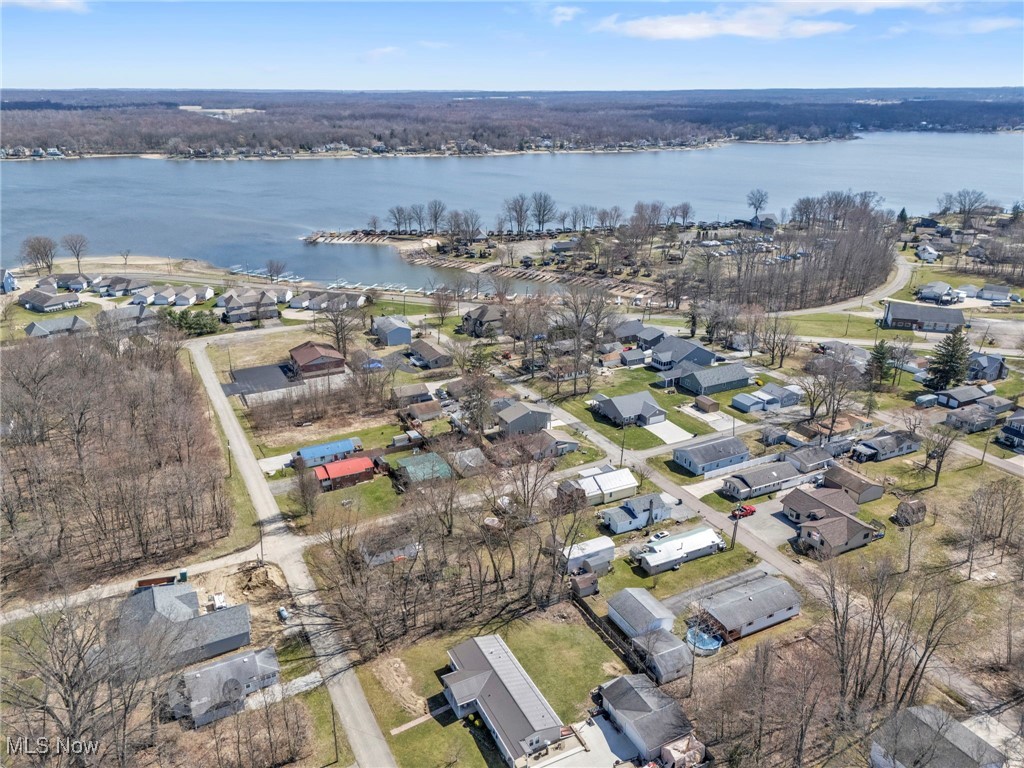 17476 Olive Ave, Lake Milton, Ohio image 34