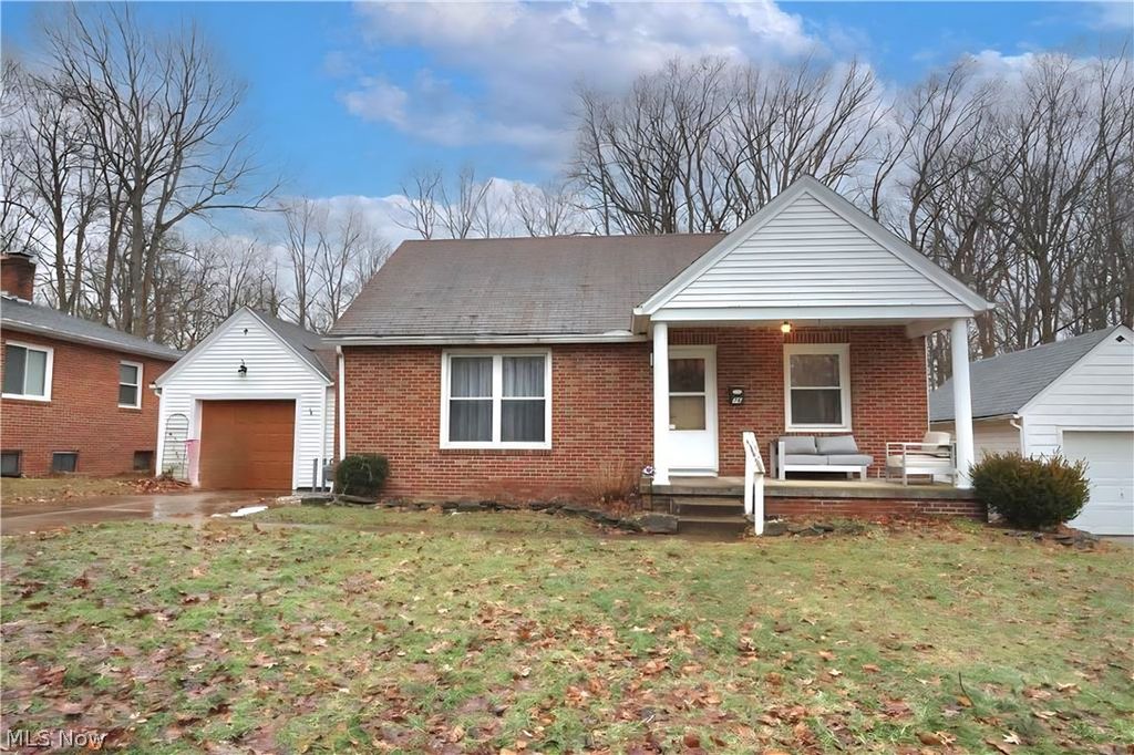 Photo of 76 Harvard Avenue, Mansfield, OH 44906 (MLS # 5187654)