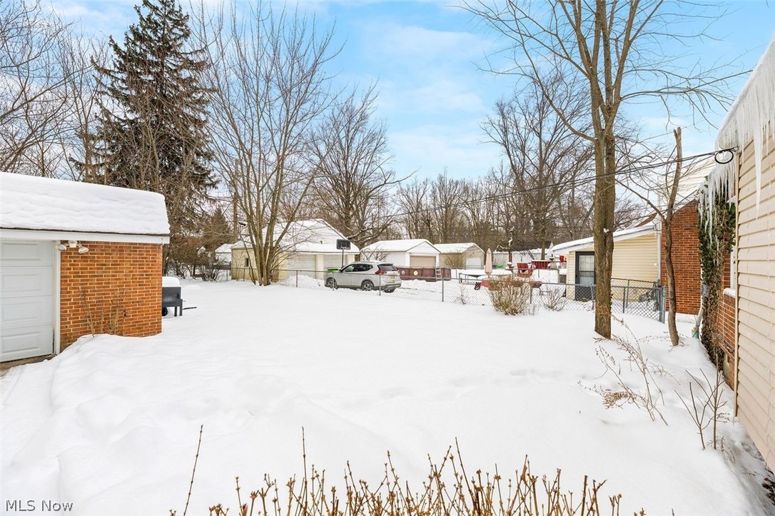 Mayfields/Belvoir Blvd S - Residential