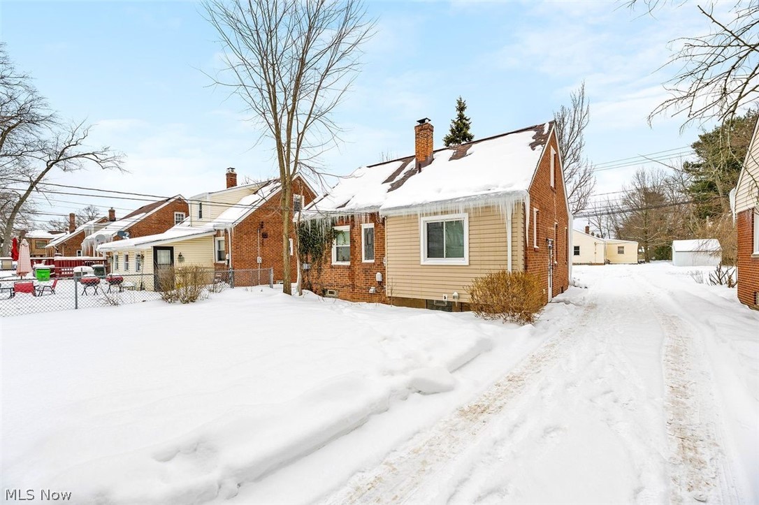 Mayfields/Belvoir Blvd S - Residential