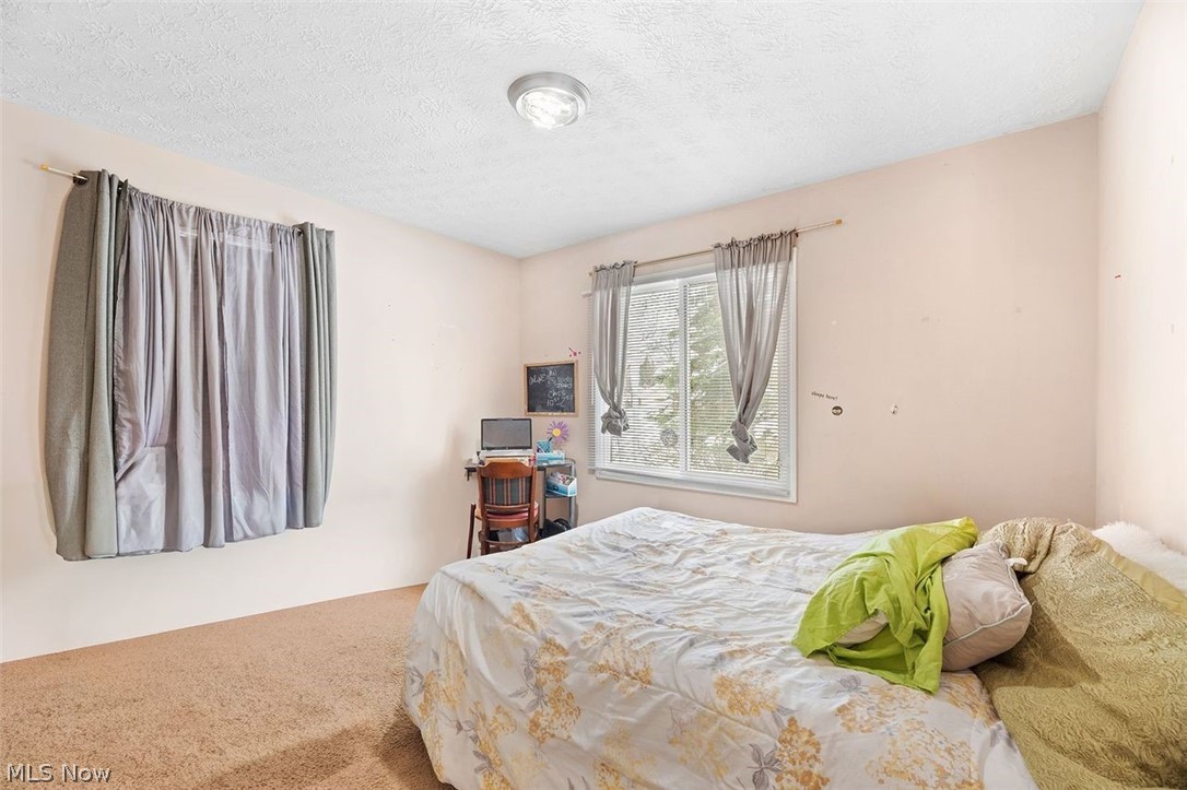 Mayfields/Belvoir Blvd S - Residential