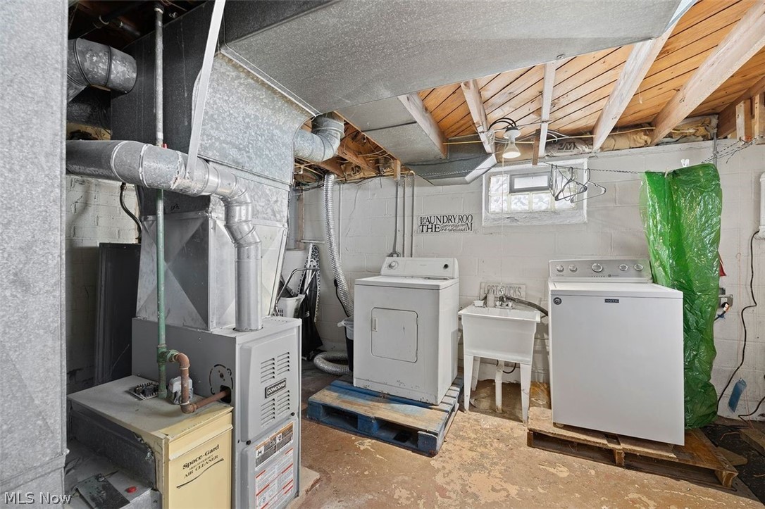 Mayfields/Belvoir Blvd S - Residential