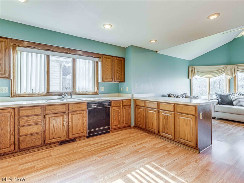 Normandy Village At Cross Creek Condo - Residential