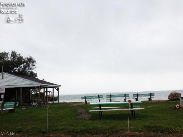 Zellers Beach - Residential