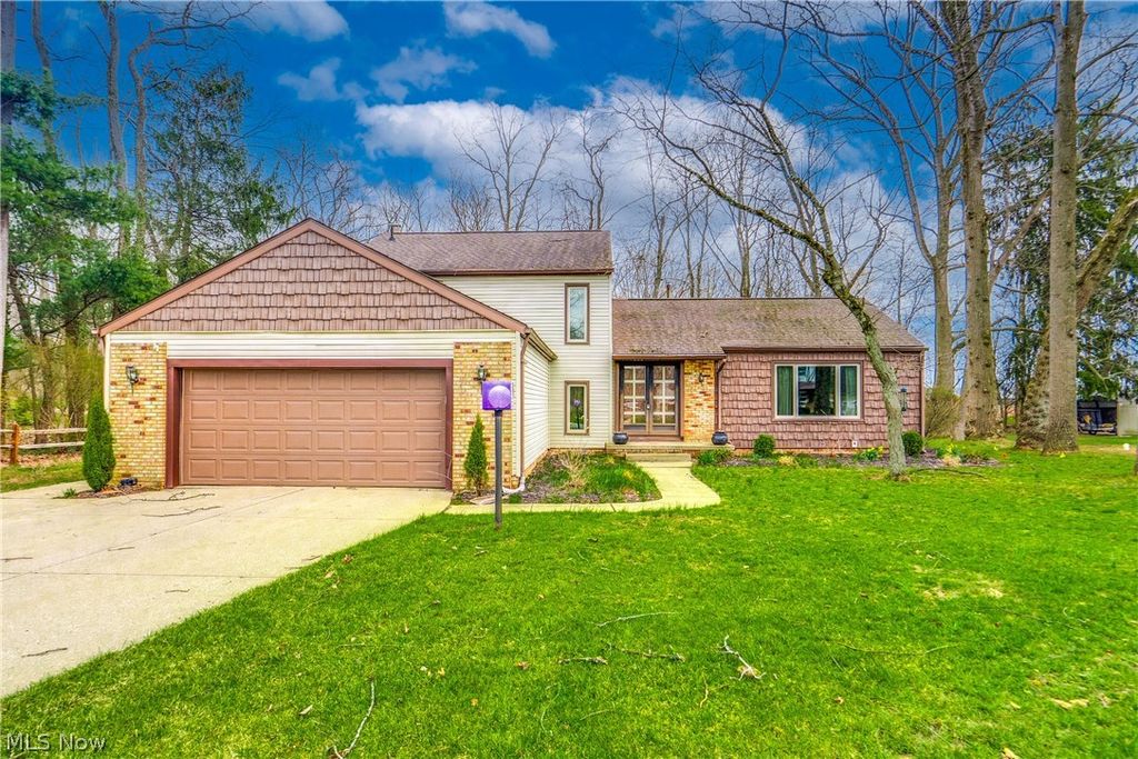 Photo of 6180 Drexel Street NW, Massillon, OH 44646 (MLS # 5195544)