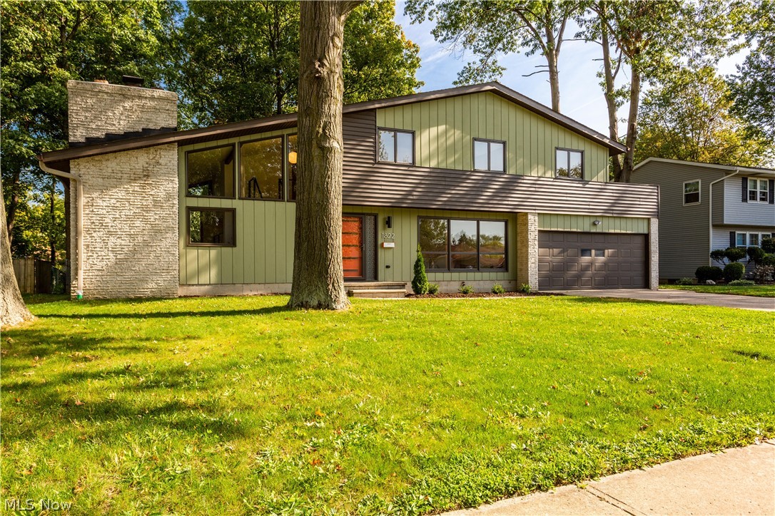 Williamsburg Heights 05 - Residential