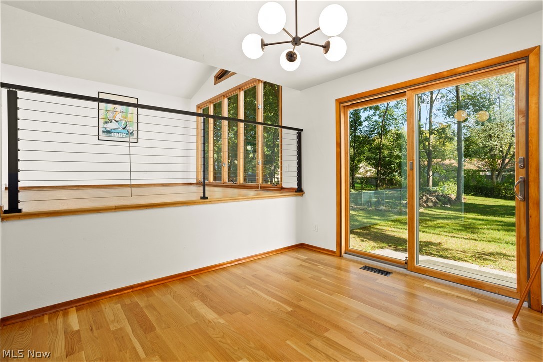 Williamsburg Heights 05 - Residential