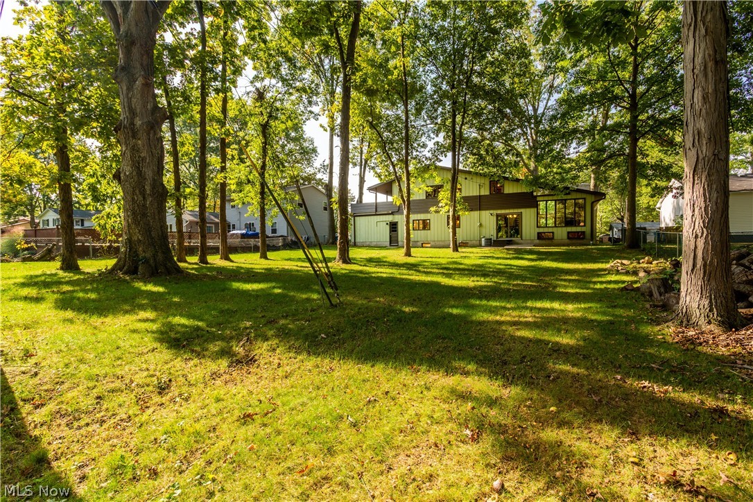 Williamsburg Heights 05 - Residential