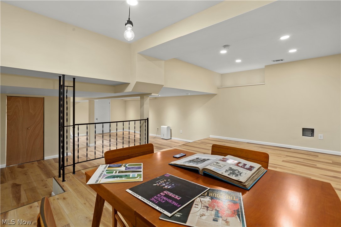 Williamsburg Heights 05 - Residential