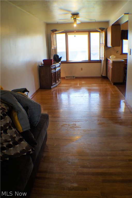 Brooklyn Airport - Residential