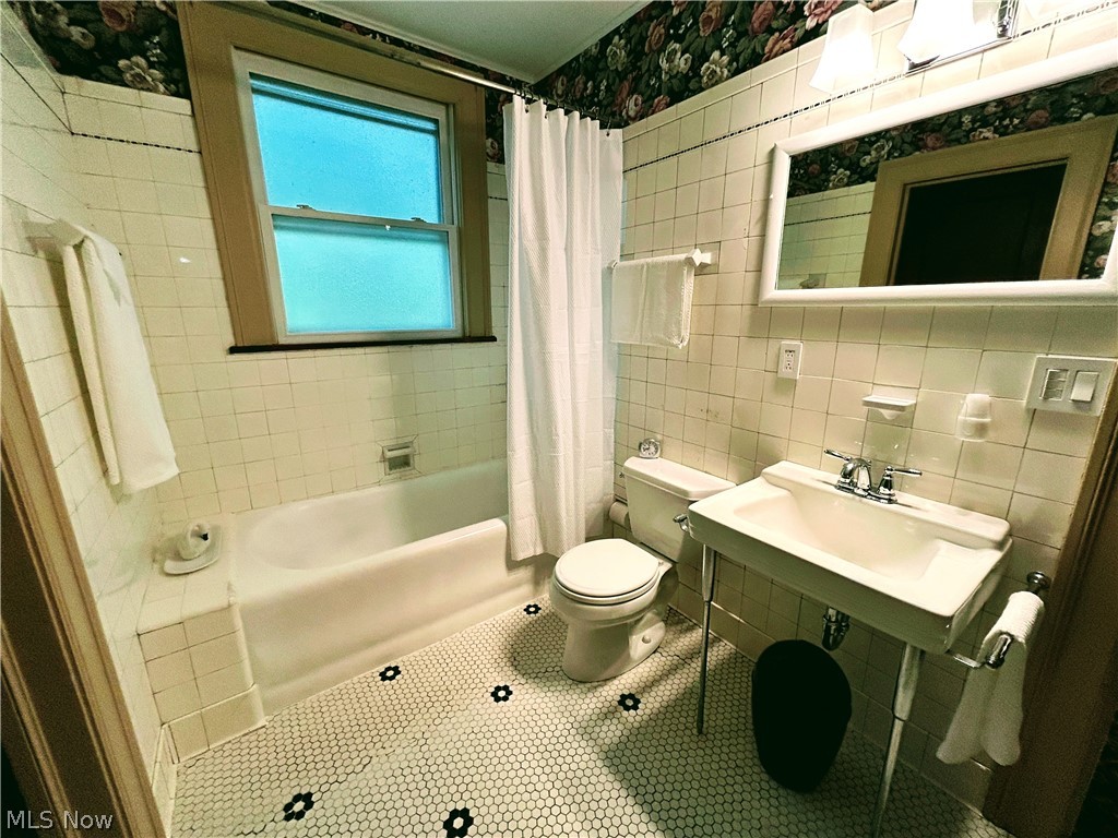 Arthur Ave Sec 22 - Residential