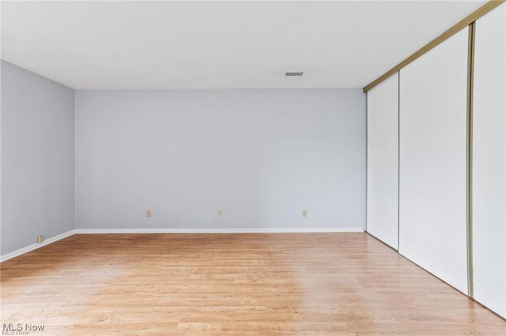 Oak Knolls Condo - Residential