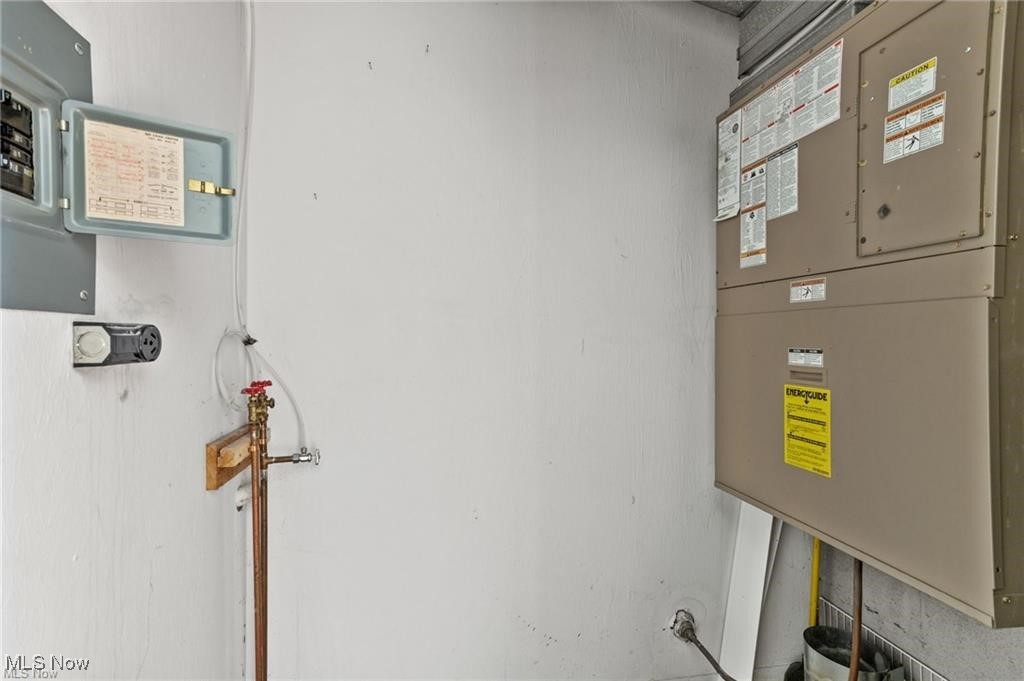 Oak Knolls Condo - Residential