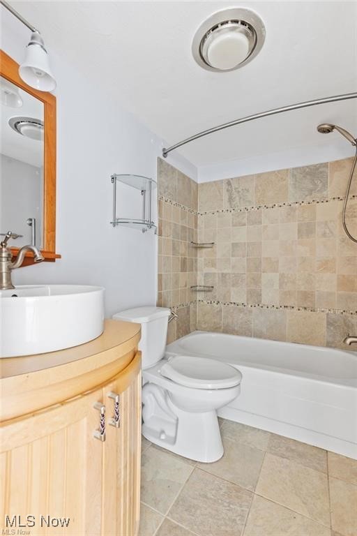 Oak Knolls Condo - Residential