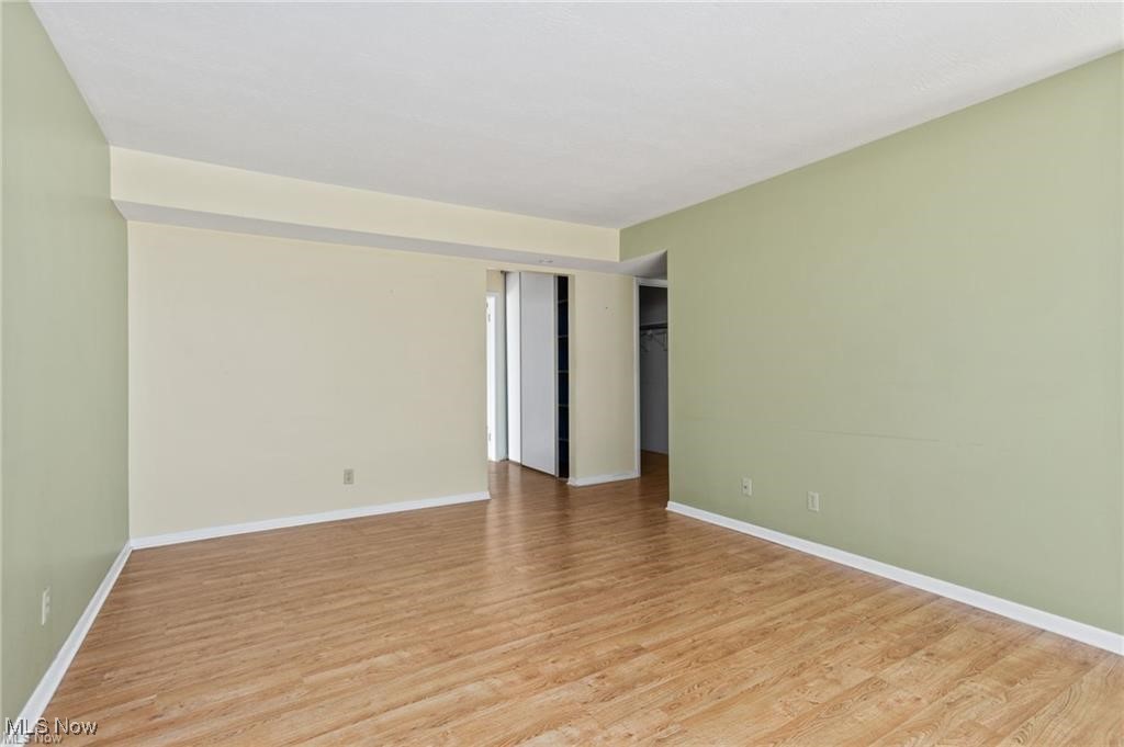 Oak Knolls Condo - Residential