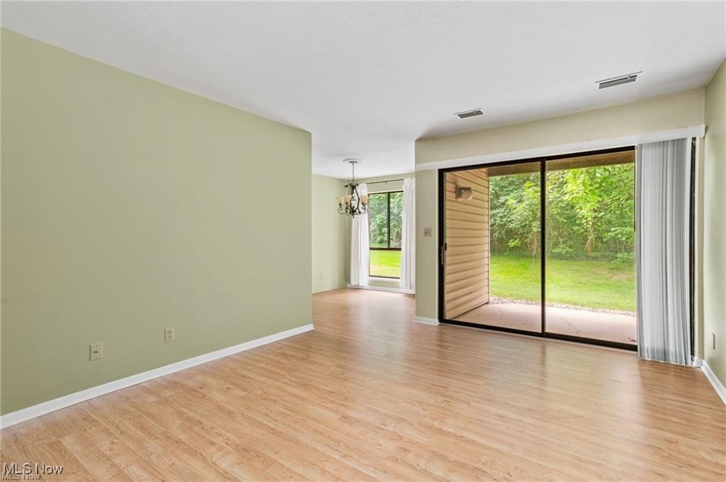 Oak Knolls Condo - Residential