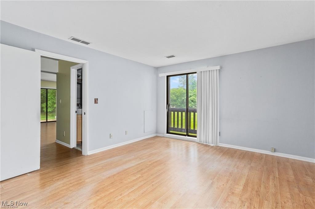 Oak Knolls Condo - Residential