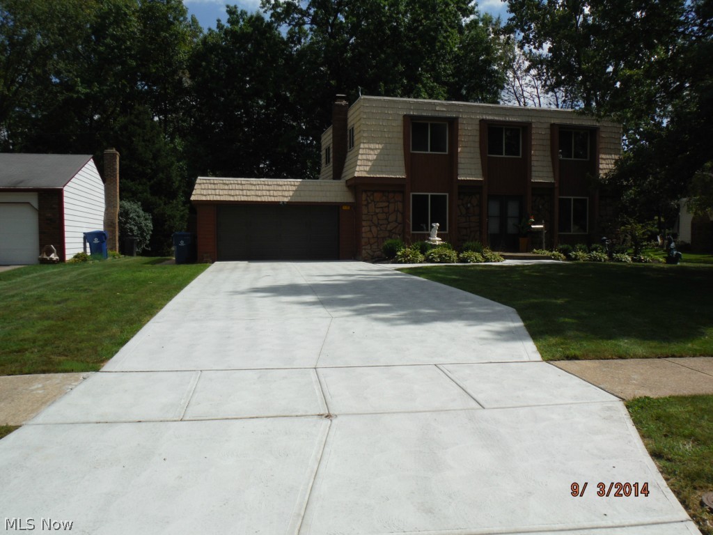 Joe Bauer Olmsted Woods - Residential