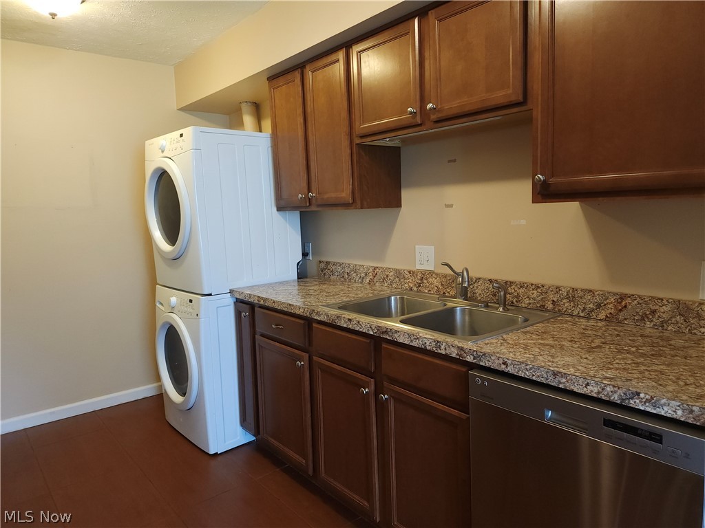 Ivy Hill Condo - Residential