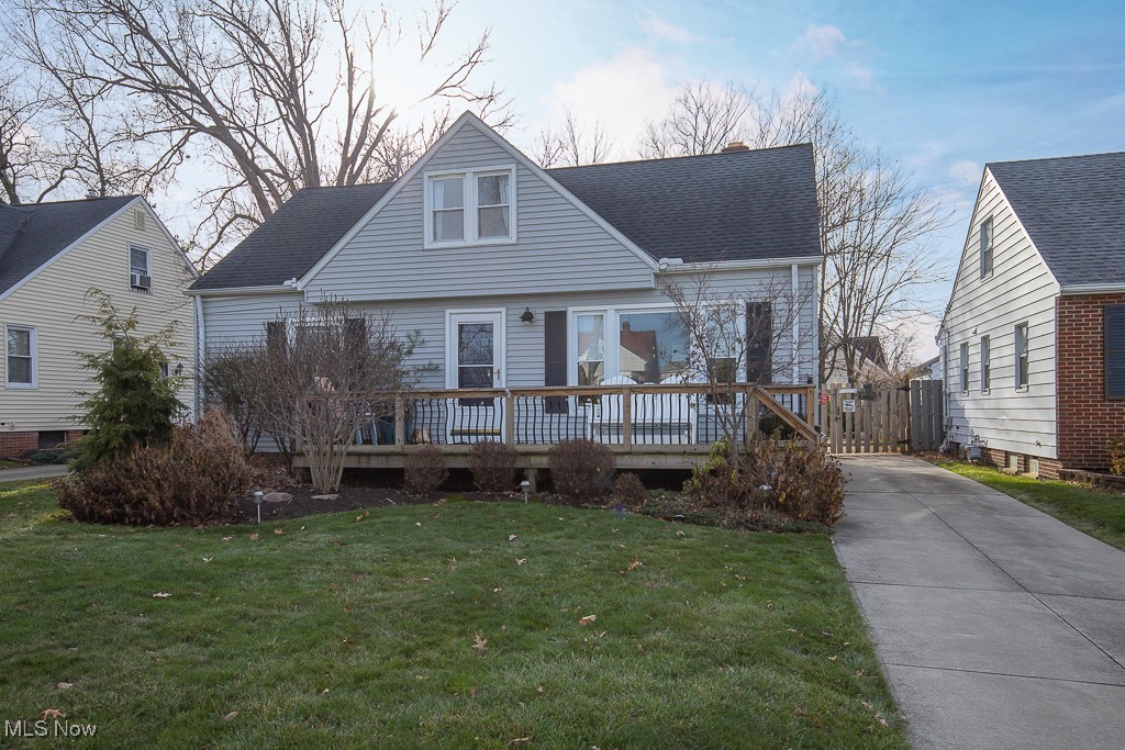 28612 Gilchrist Drive, Willowick, Ohio image 13