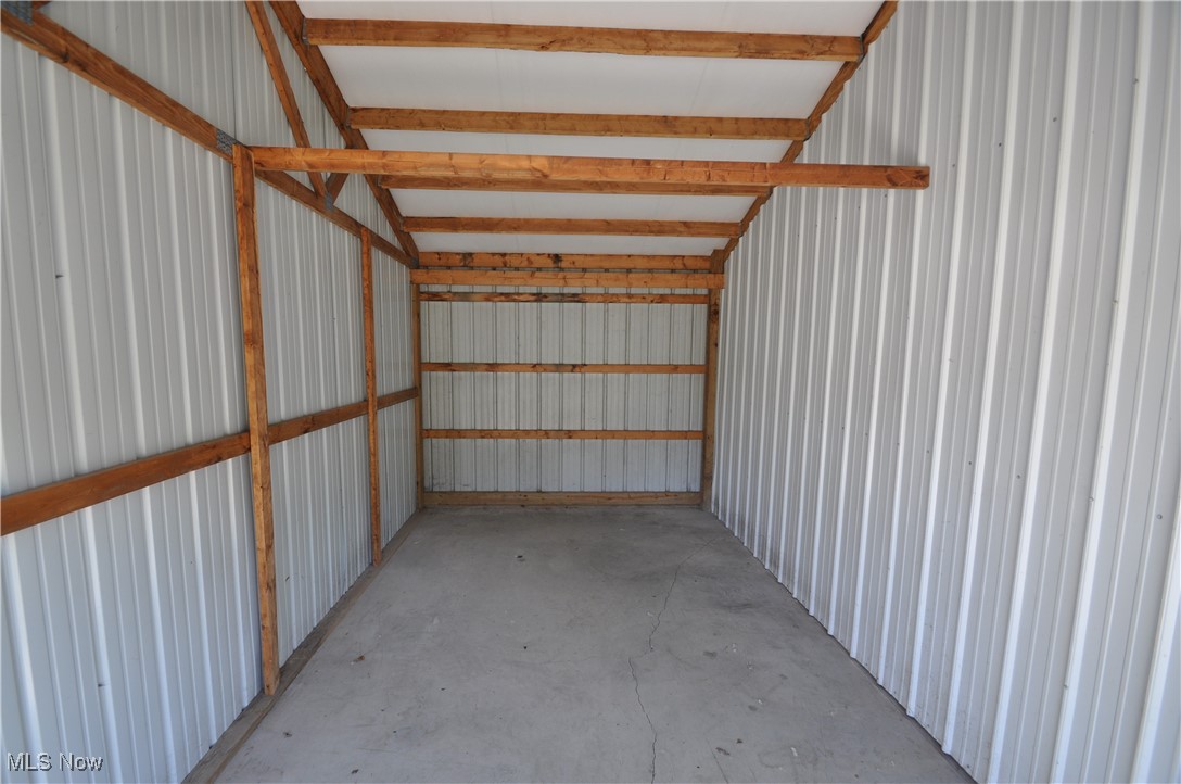 Board/Trade Fifth Add - Commercial Sale