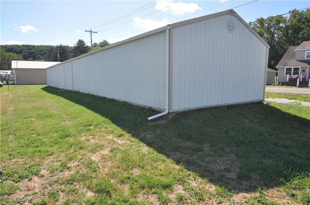 Board/Trade Fifth Add - Commercial Sale