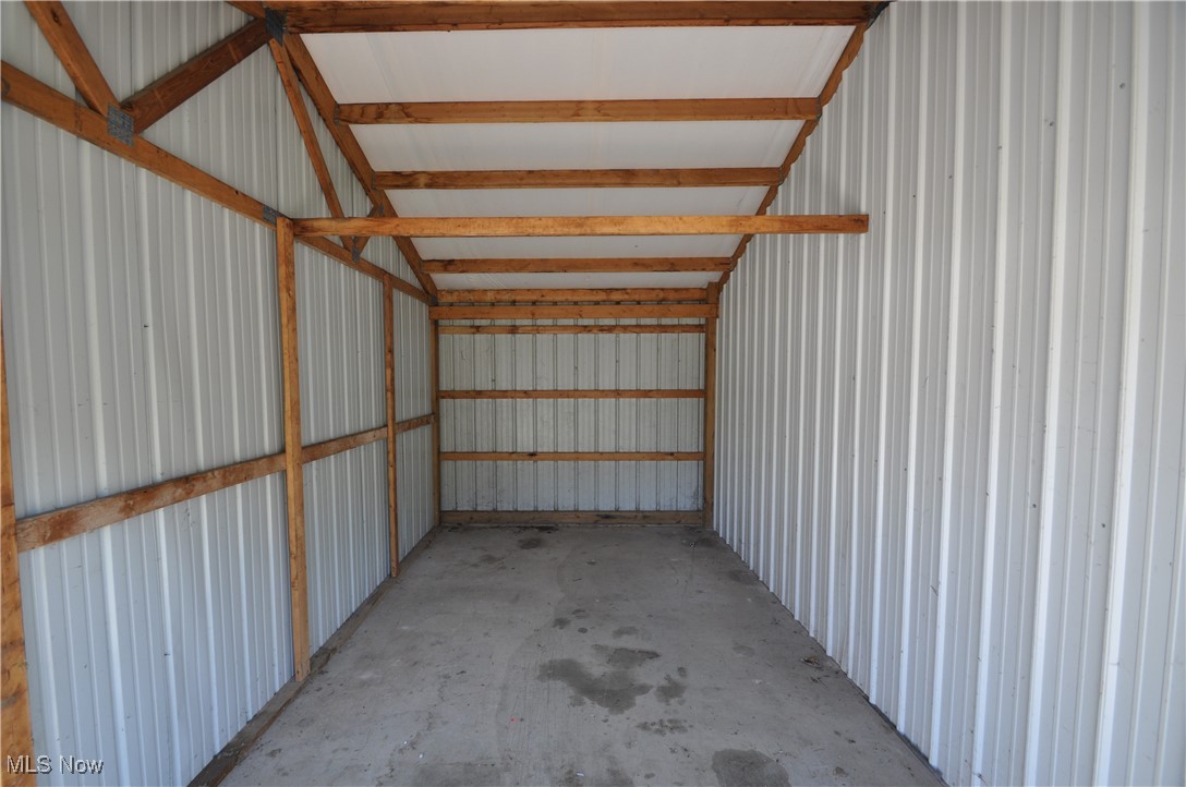 Board/Trade Fifth Add - Commercial Sale