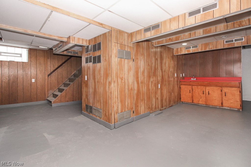 Crawford Land Cos 02 - Residential Lease