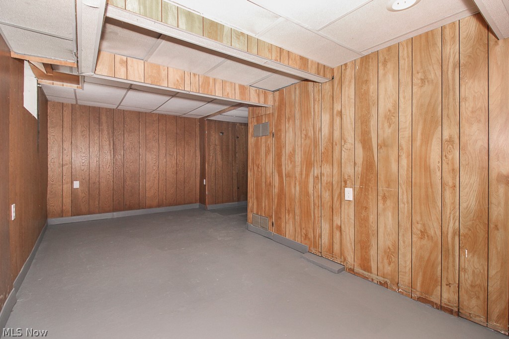 Crawford Land Cos 02 - Residential Lease