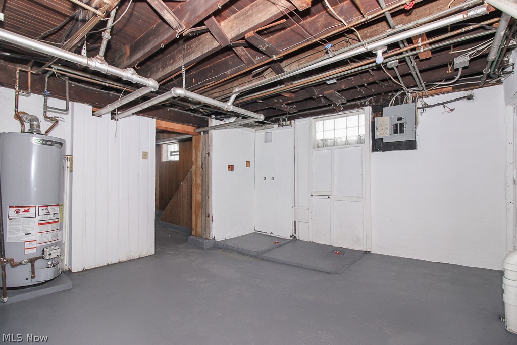 Crawford Land Cos 02 - Residential Lease